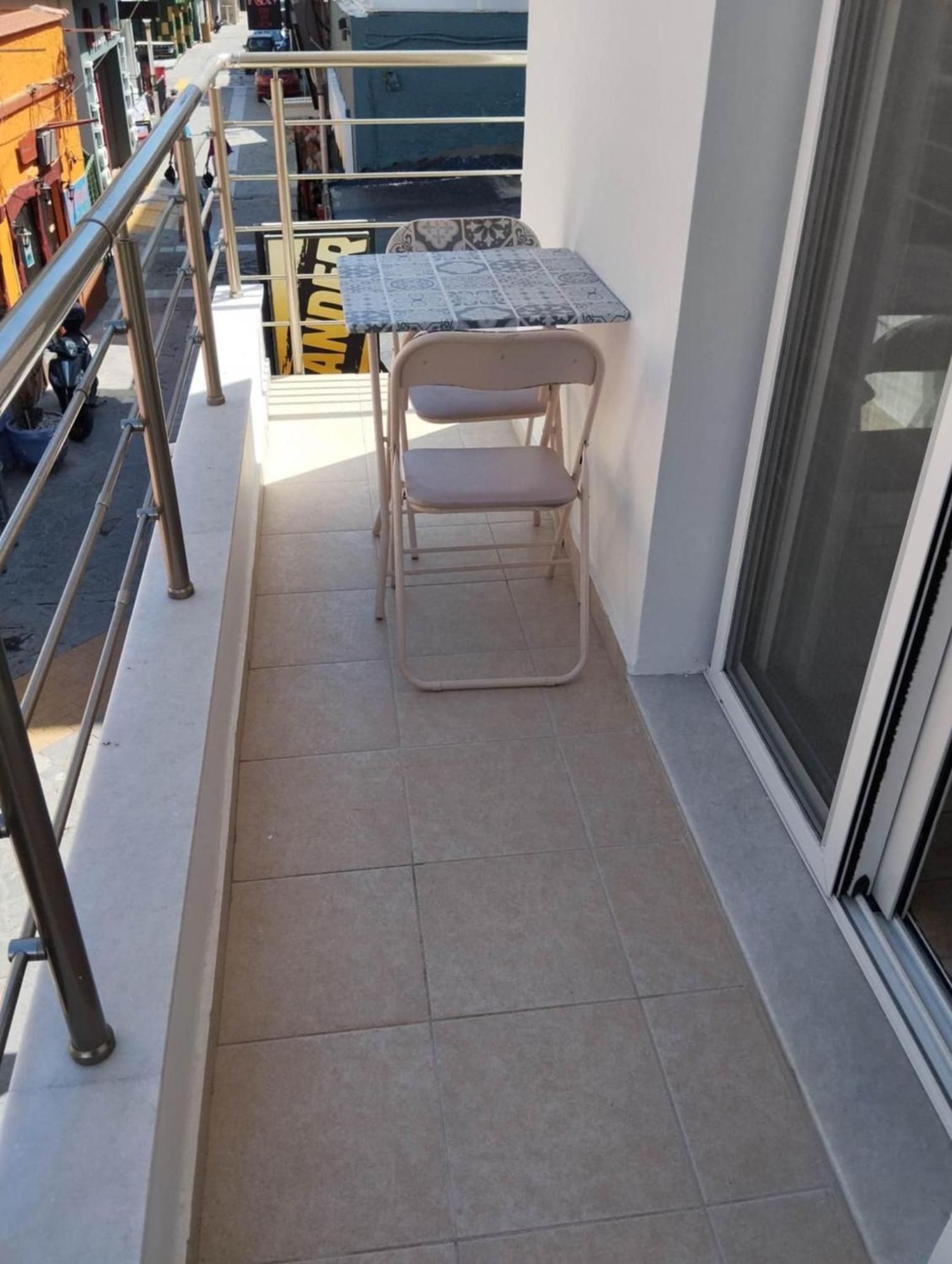 Lilian'S Seaview-Party Street-Youth Studios Rhodes City Exteriör bild